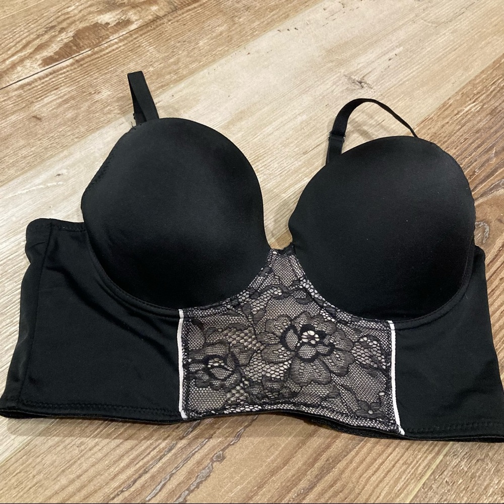 F. I.T. Figure Improving Technology underwire bra